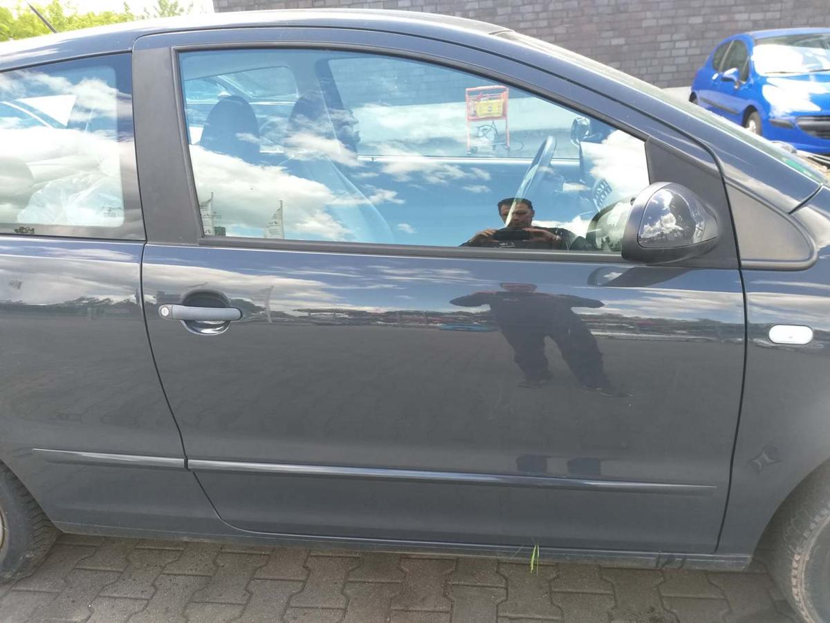 VW Fox original Tür rechts LI7F Uranograu Bj.2010